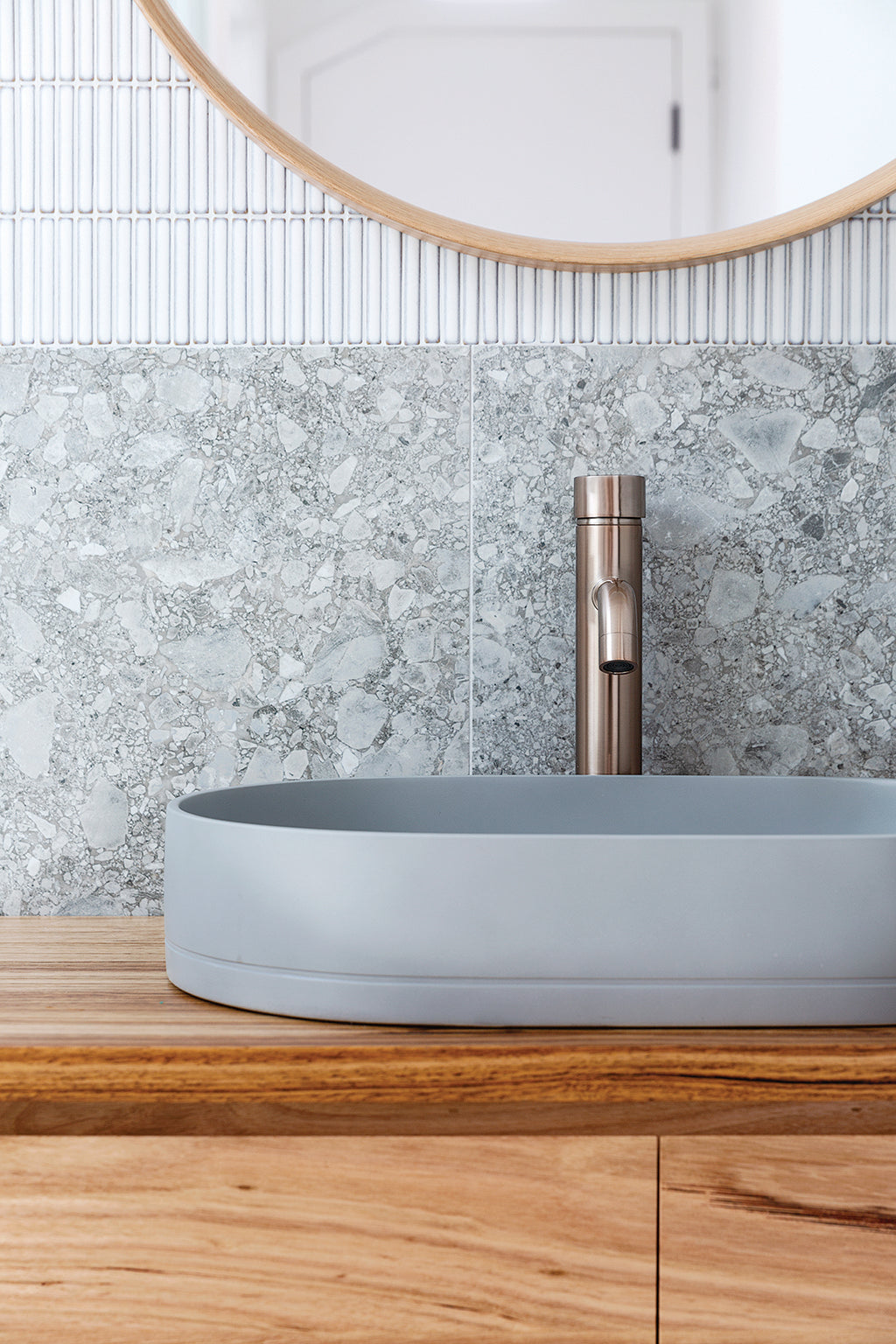 Meir Round Pinless Tall Basin Mixer