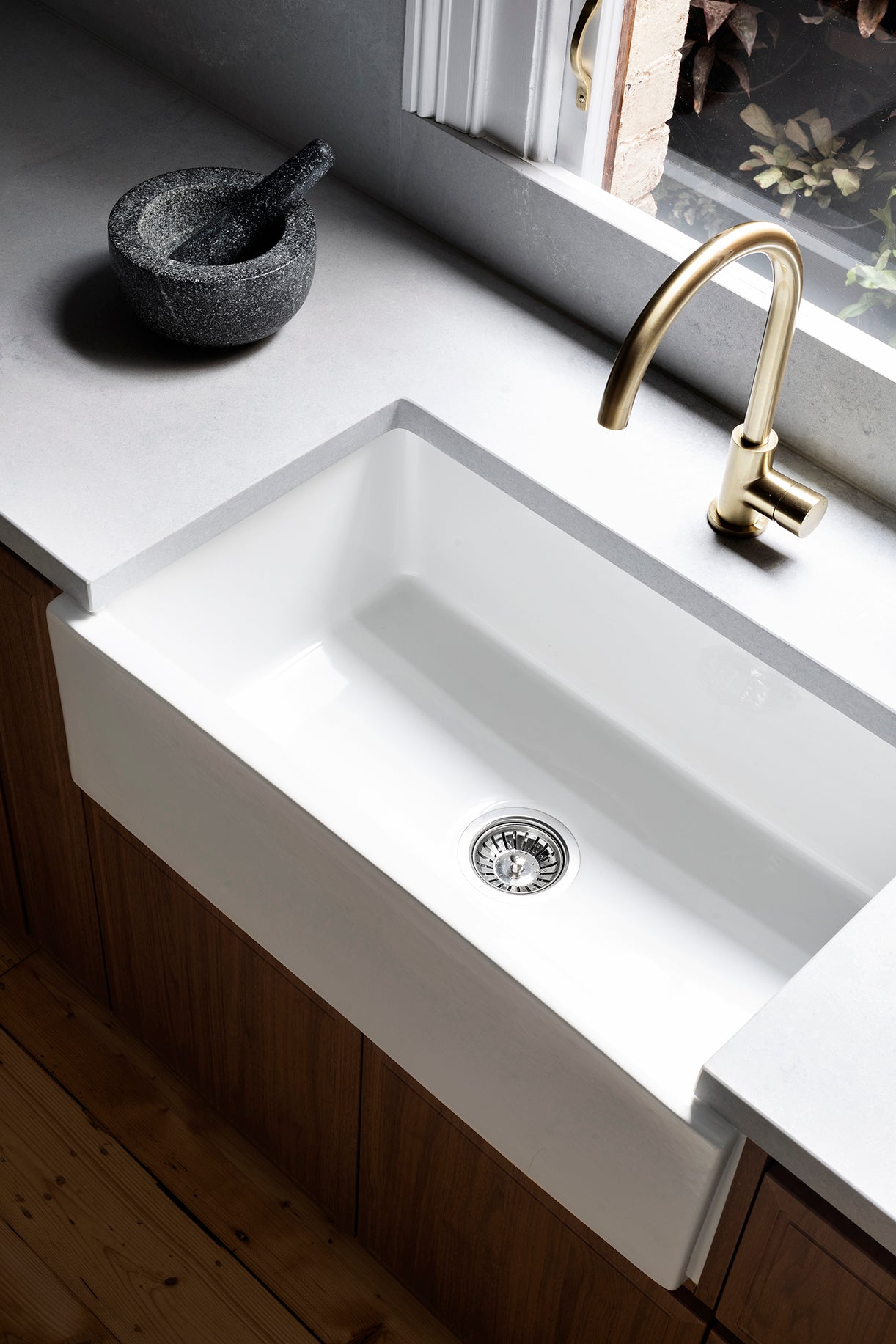Meir Round Pinless Gooseneck Kitchen Mixer Tap
