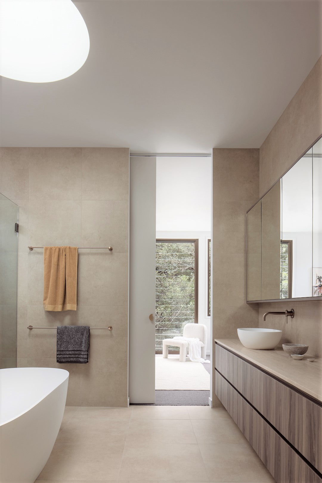 Meir Round Single Towel Rail 900mm