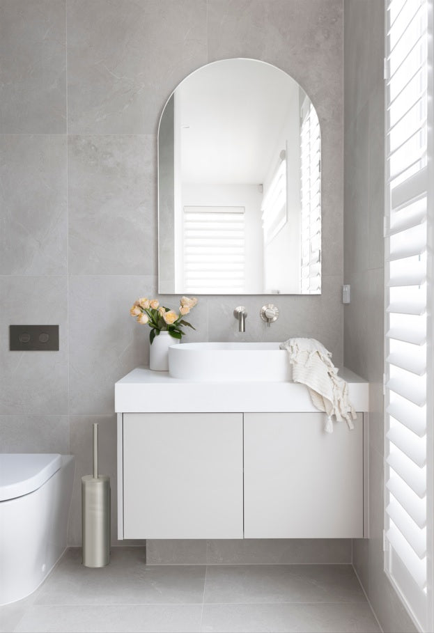 Meir Round Toilet Brush and Holder