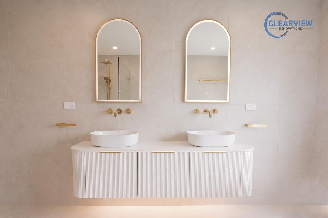 Otti Bondi Fluted Wall Hung Vanity | Satin White & Woodland Oak