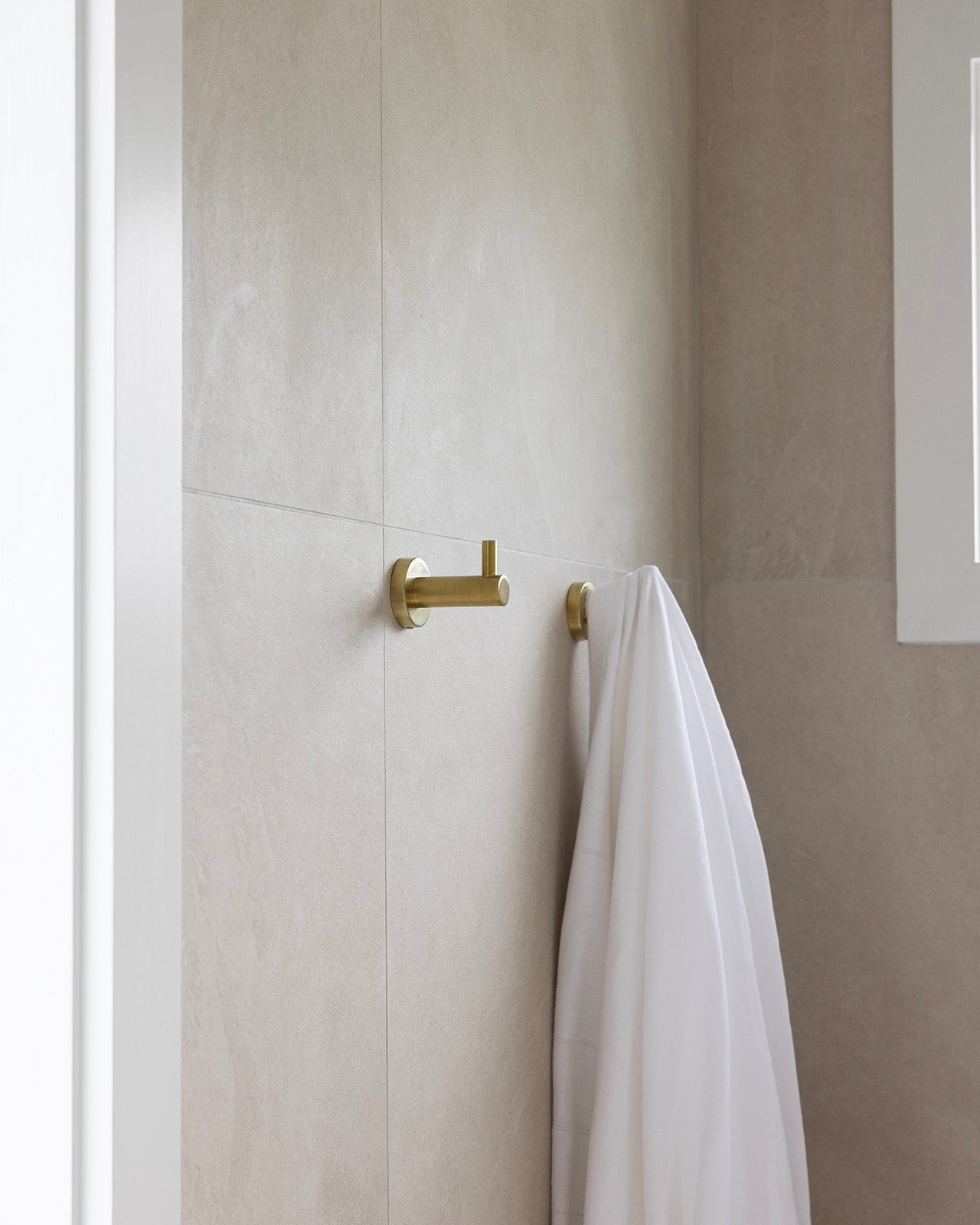 ADP Bloom Robe Hook