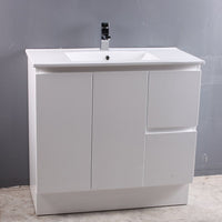 ROXIO Vanity