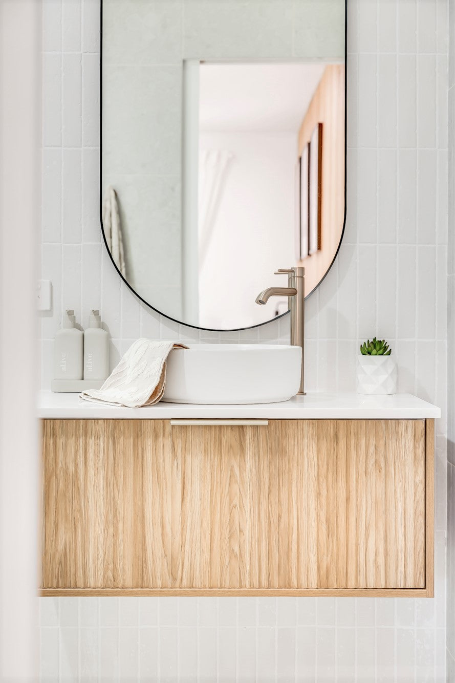 Meir Round Tall Curved Basin Mixer