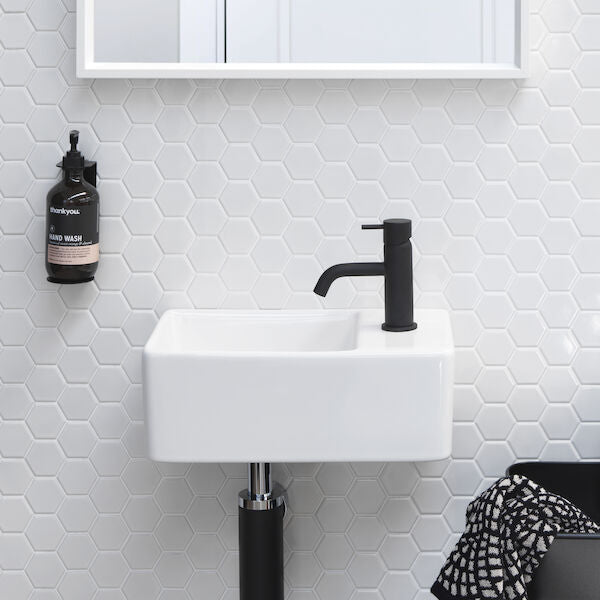 Clark Square Hand Wall Basin (1 Tap Hole)