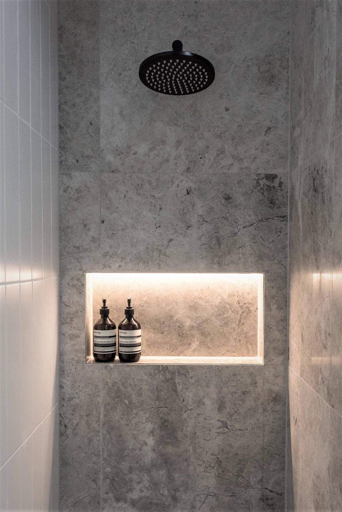 Meir Round Wall Shower Arm 400mm