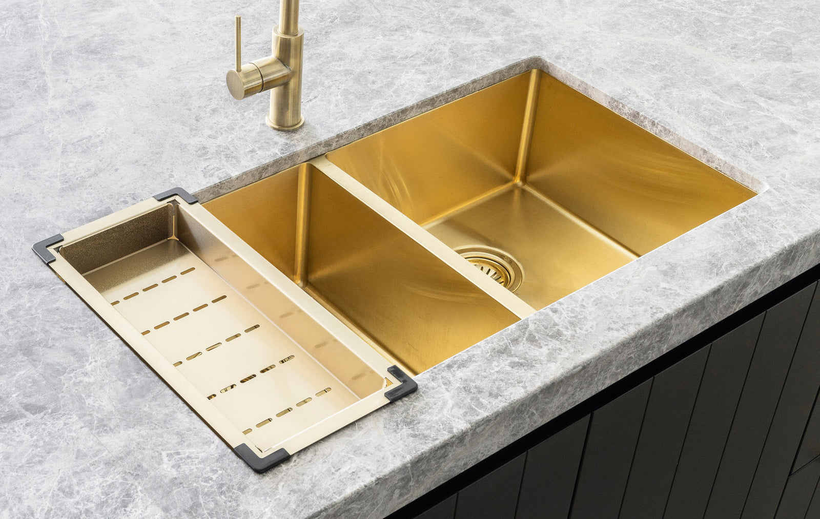Meir Kitchen Sink Colander