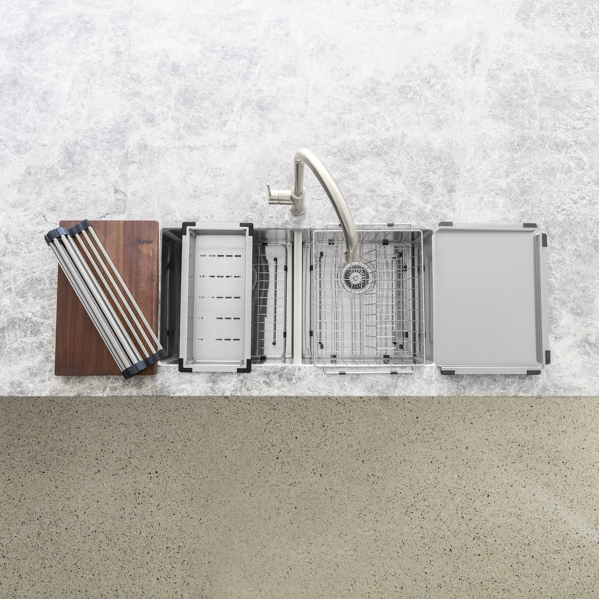 Meir Kitchen Sink Colander