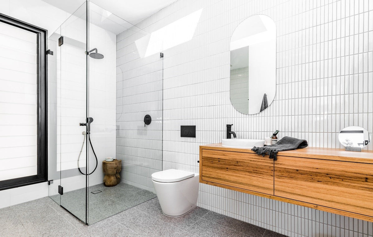Meir Round Wall Shower Curved Arm 400mm