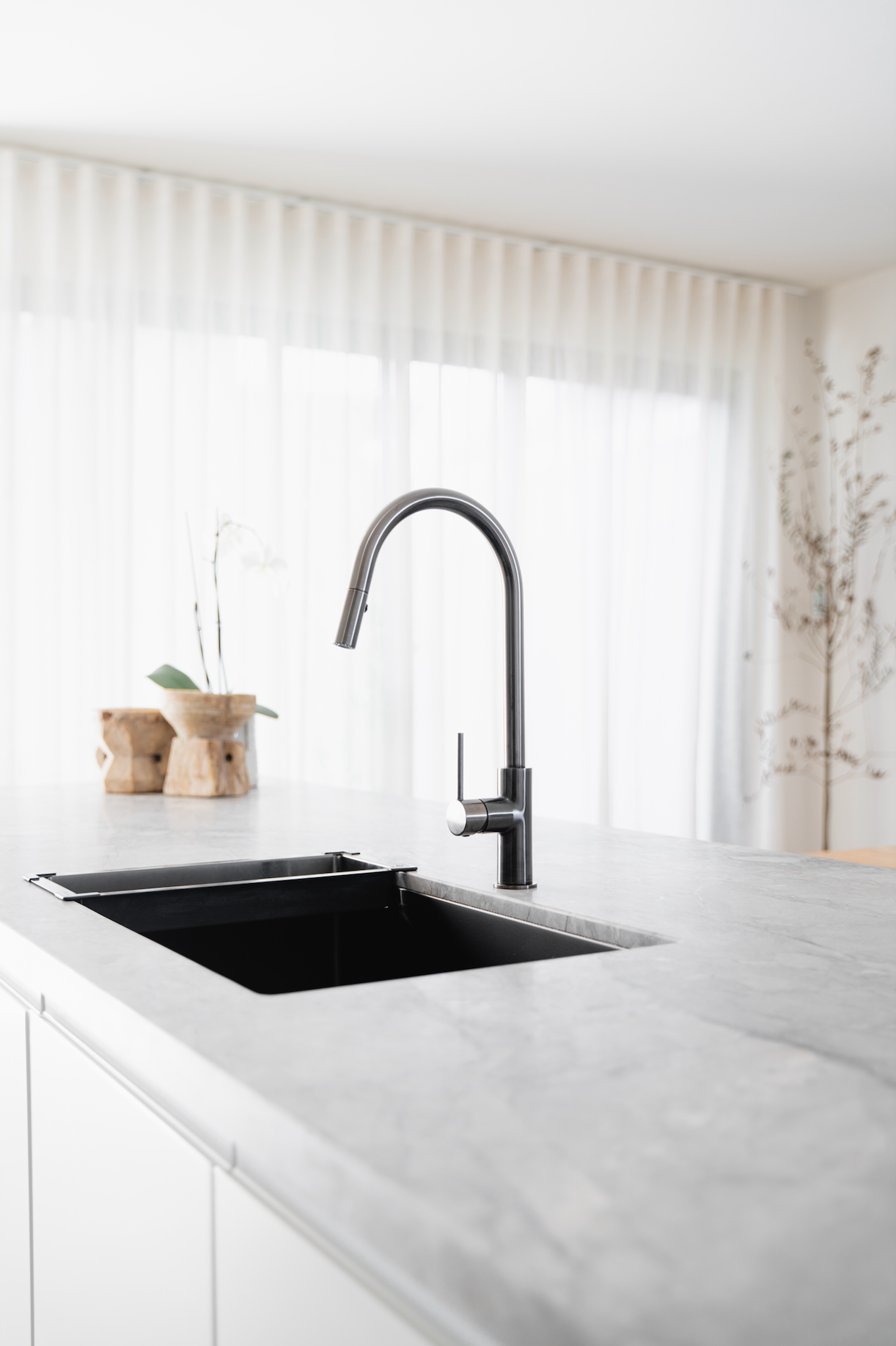 Meir Kitchen Sink Colander