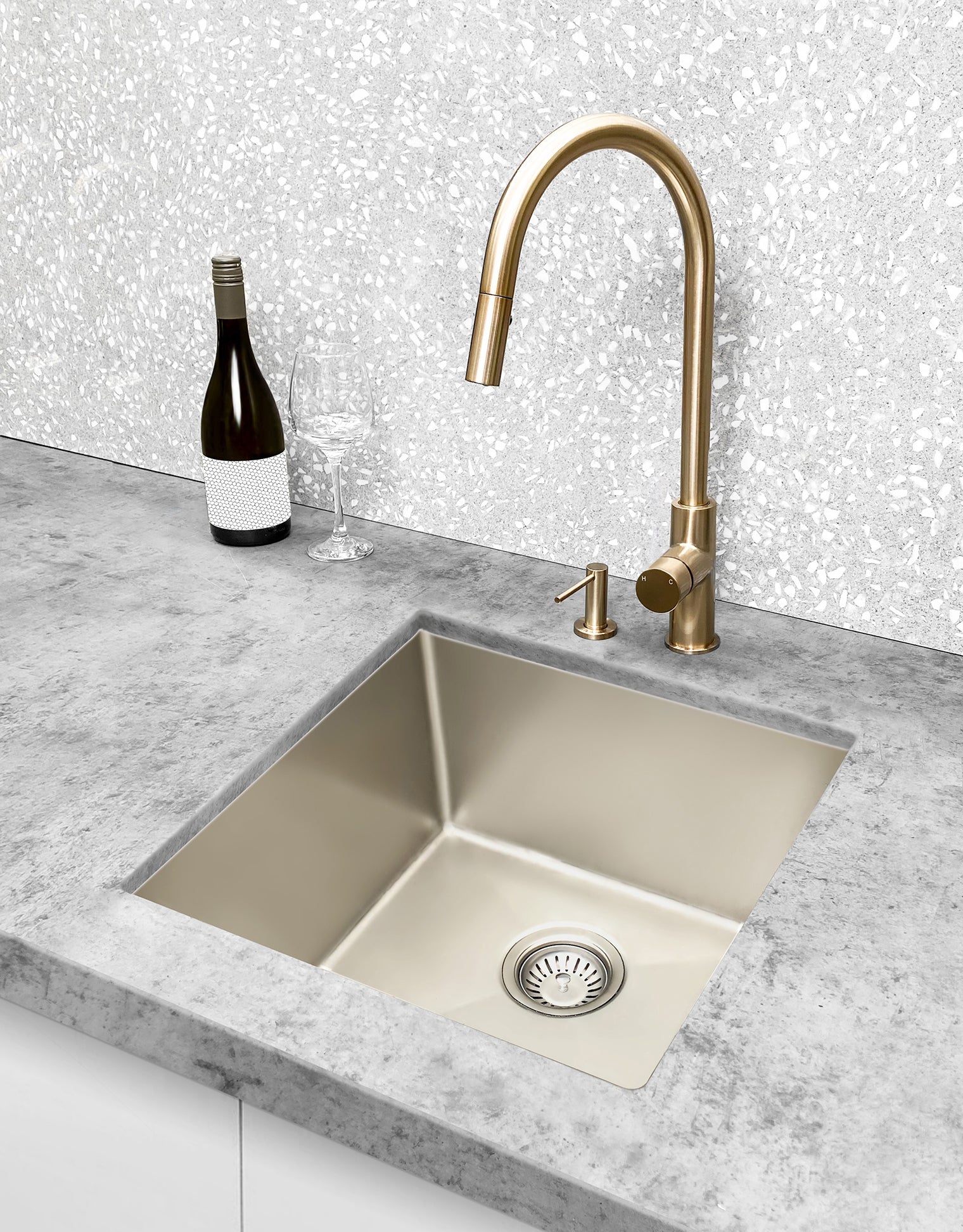 Meir Round Pinless Piccola Pull Out Kitchen Mixer Tap