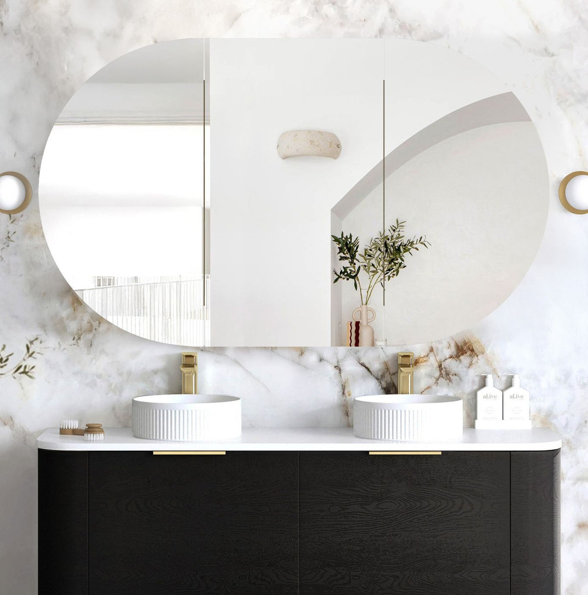 Otti Bondi Shaving Cabinet