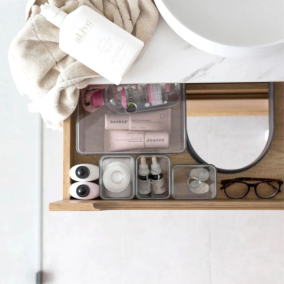 Otti Byron Wall Hung Vanity | Natural Oak