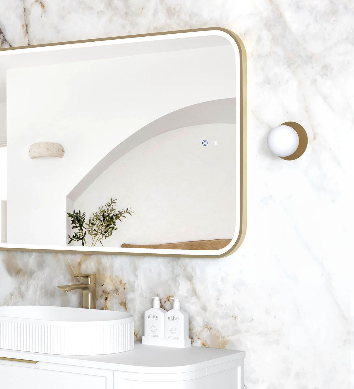 Otti Newport LED Mirror