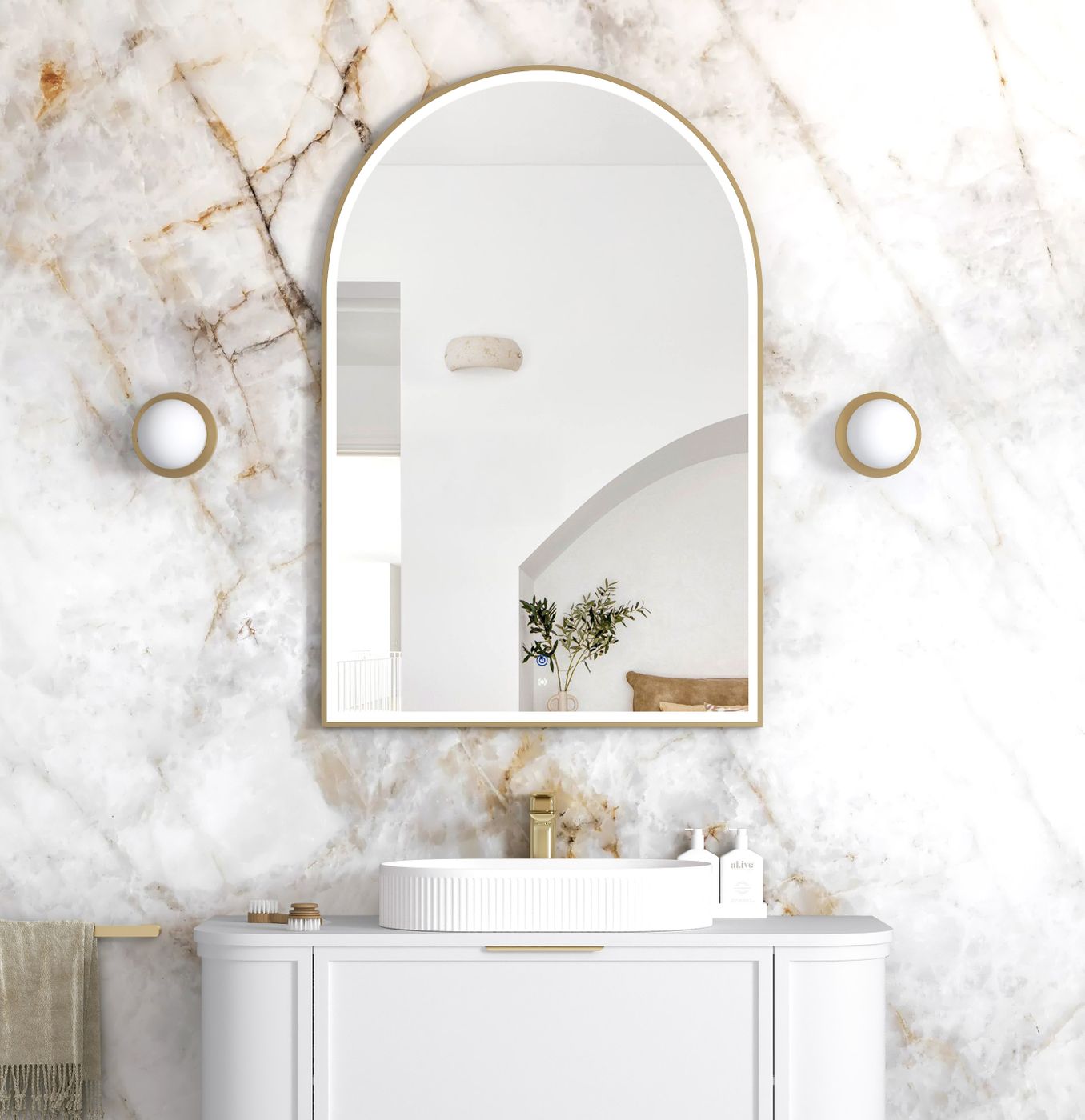 Otti Archie LED Mirror