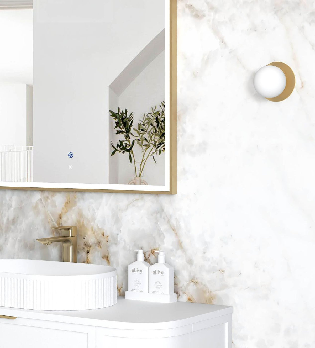 Otti Archie LED Mirror