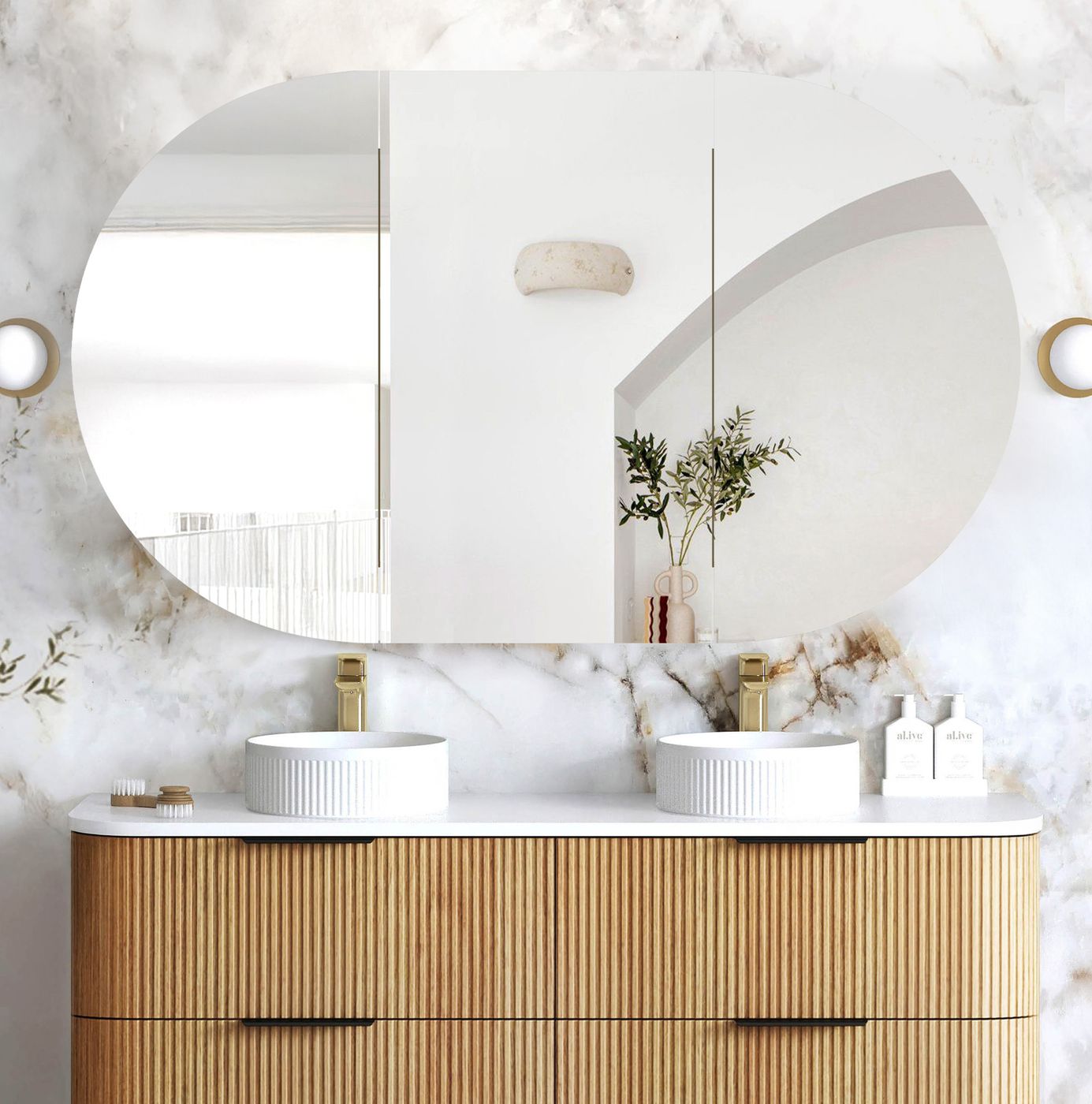 Otti Bondi Shaving Cabinet
