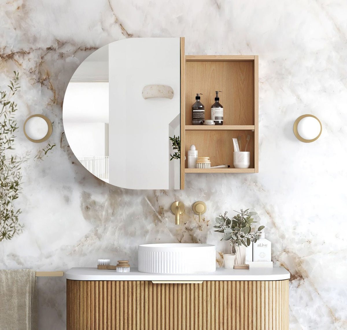 Otti Bondi Shaving Cabinet
