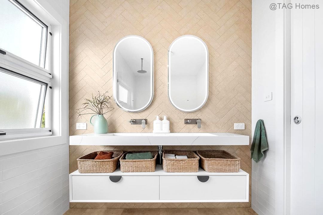 Otti Moonlight Wall Hung Vanity Cabinet | Matte White