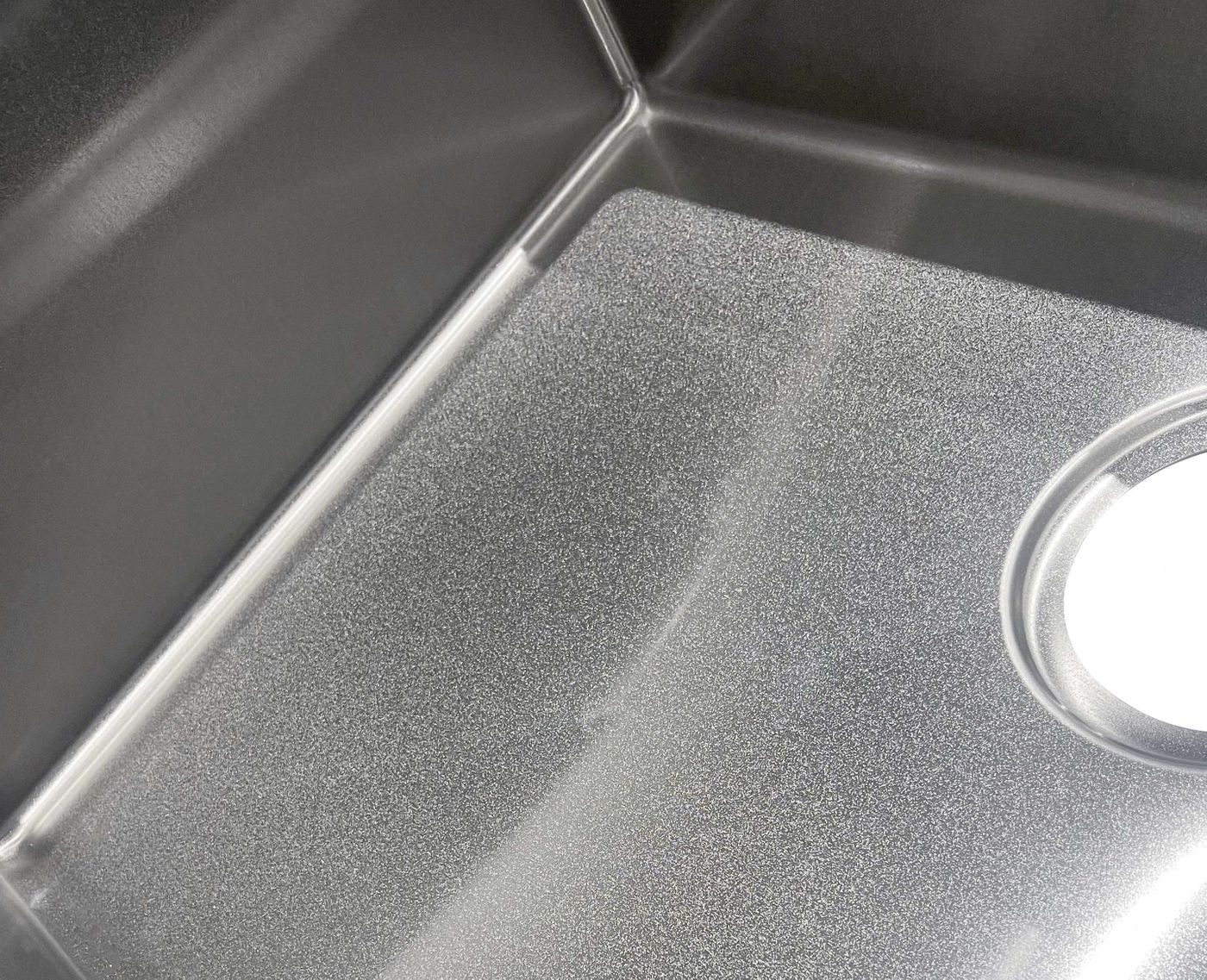 Otti Axon Sink 69S 690x440x220 — Chrome