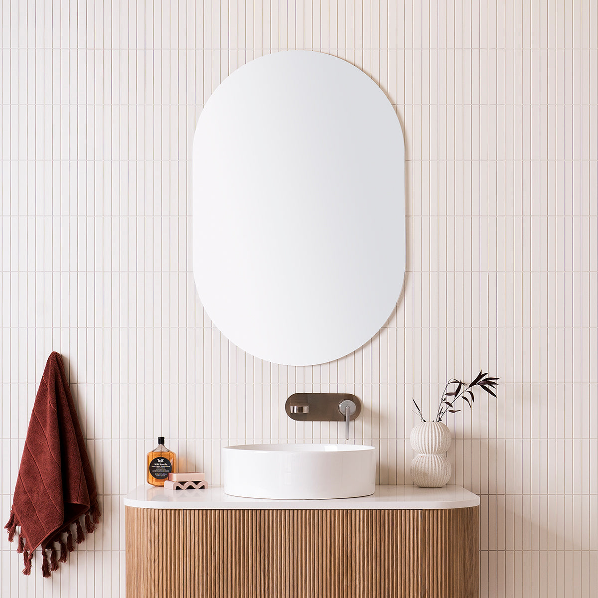 ADP Pill Mirror 450 x 900 MM / 600 x 900 MM